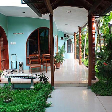 Hotel & Suites La Posada De Lobo 伊基托斯 外观 照片
